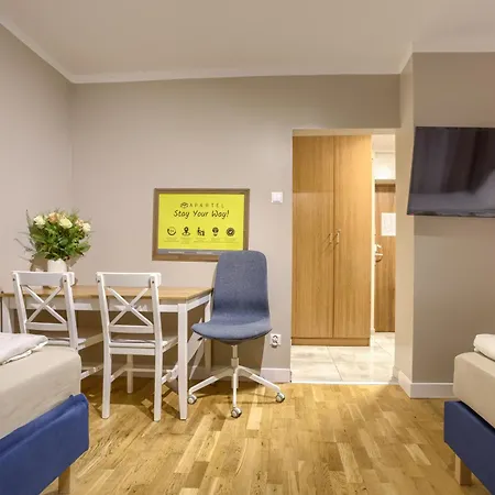 New! With 3 Beds - Easy Access To Airport, Center & Wum * 바르샤바