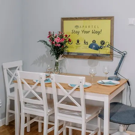 New! With 3 Beds - Easy Access To Airport, Center & Wum Apartmán Varšava