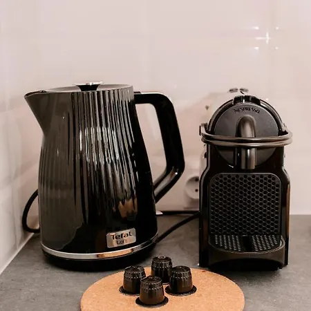 Apartmán New! With 3 Beds - Easy Access To Airport, Center & Wum Varšava