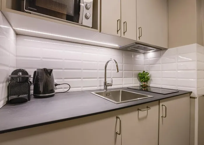 New! With 3 Beds - Easy Access To Airport, Center & Wum * Warsaw