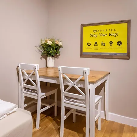 New! With 3 Beds - Easy Access To Airport, Center & Wum Apartamento